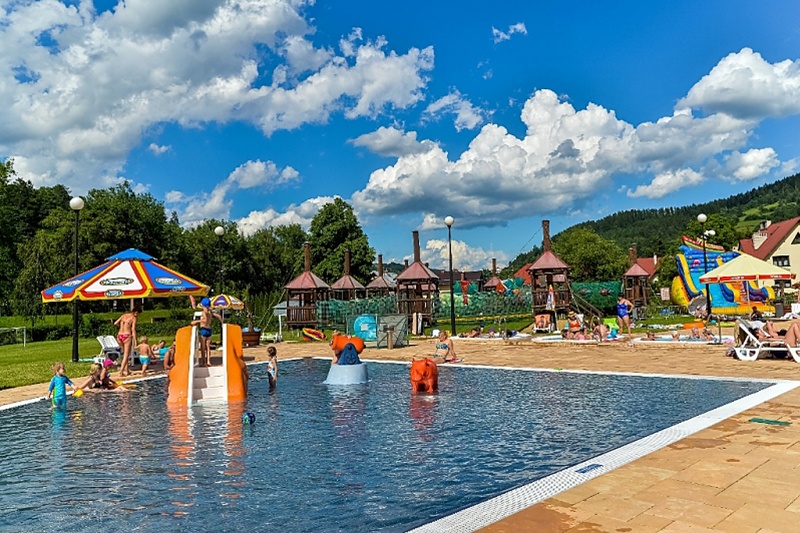 Swimming pools and paddling pools in Muszyna